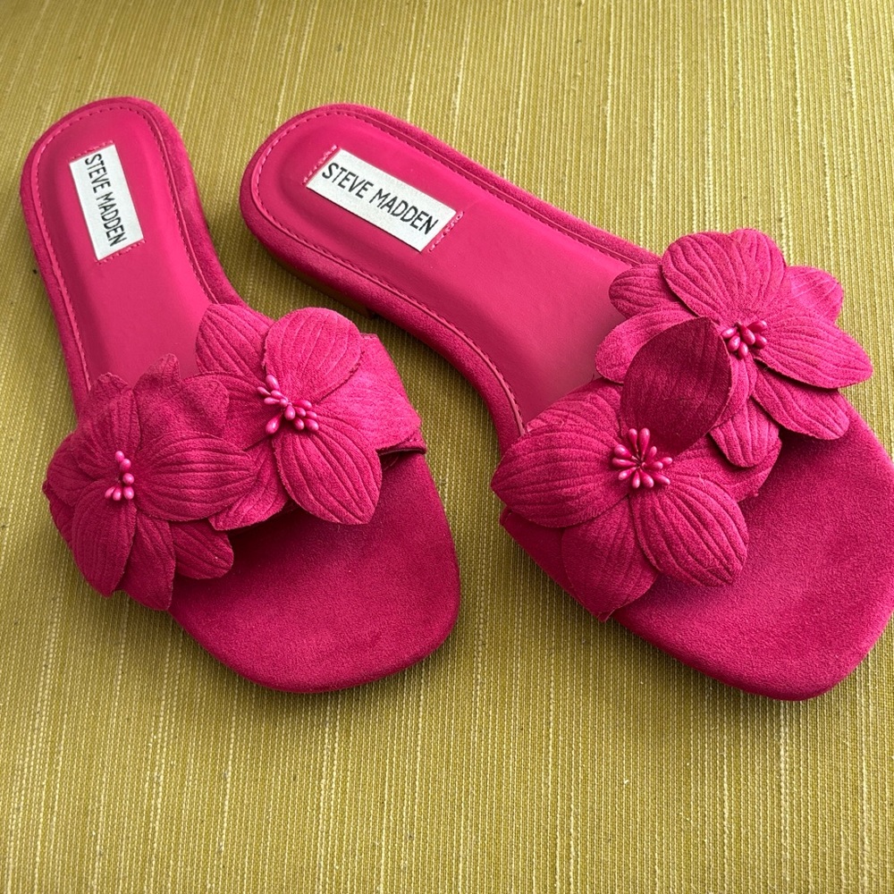 Steve Madden Fuchsia Floral Women's Sandals